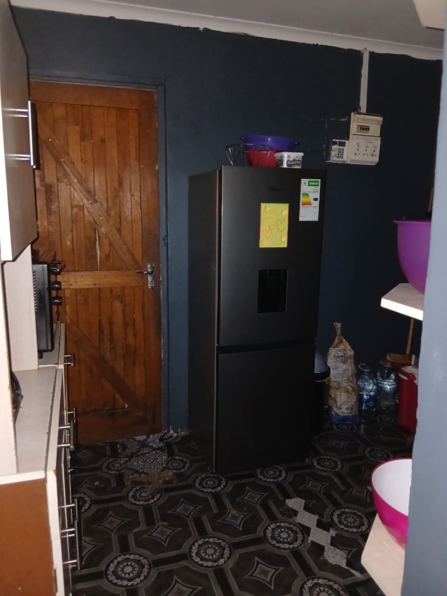 2 Bedroom Property for Sale in Booysens Park Eastern Cape